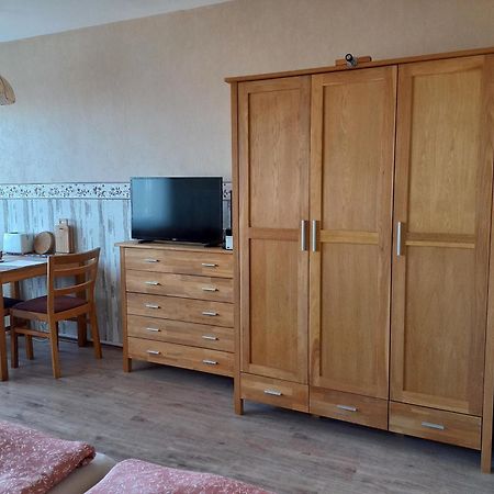 Ferienwohnung Conny Am Suedstrand Familie Bach Burgtiefe auf Fehmarn Bagian luar foto